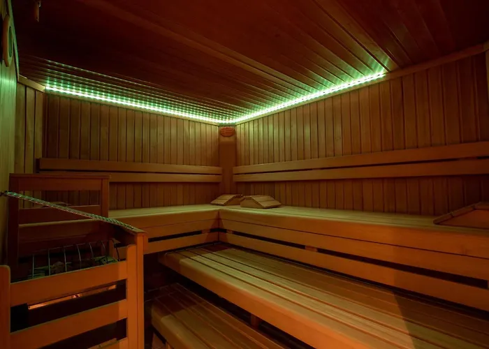 Persura 3* ايشجل